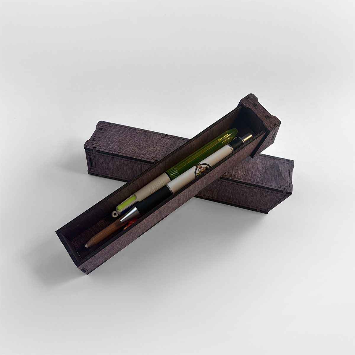 Linden: Slide Travel Box