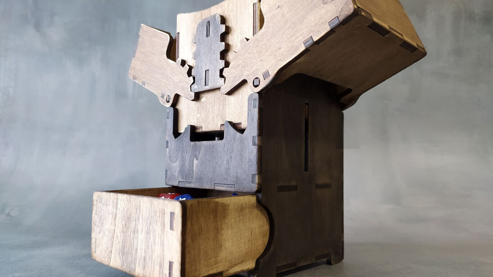 Astor: Commander Deck Box (Flagship Product) - Image 3