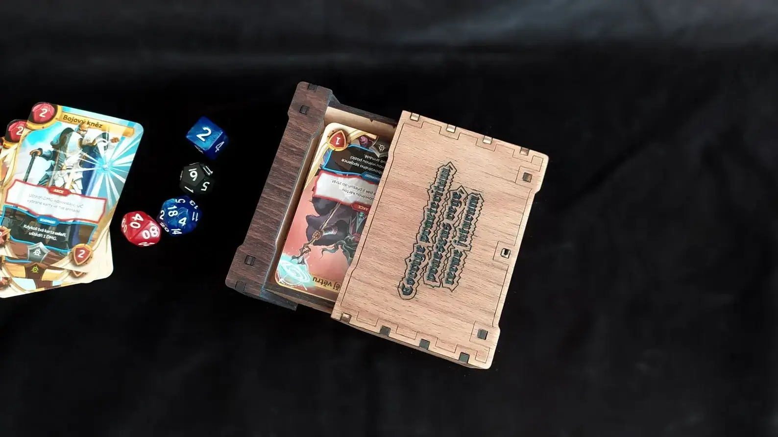 Urza: Large Card Deck (60 cards) Box - Image 2